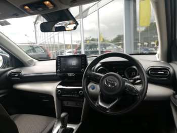 Used Toyota Yaris Cross 2022 for sale - 74913902: Photo
