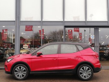 Used SEAT Arona 2023 for sale - 77385644: Photo