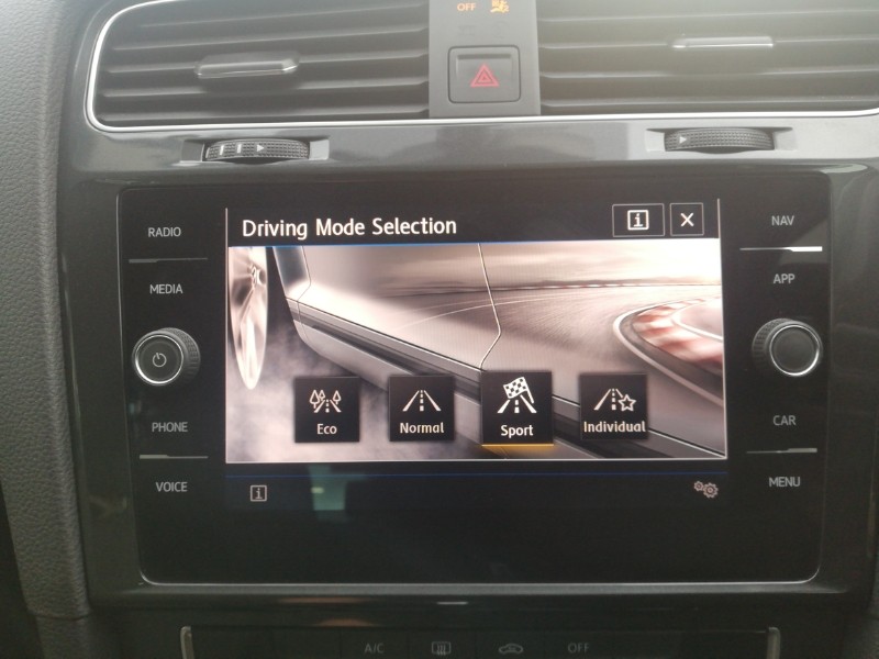 Used Volkswagen Golf 2019 for sale - 77433673: Photo 16