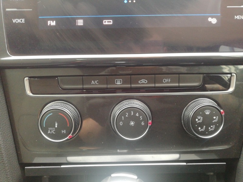 Used Volkswagen Golf 2019 for sale - 77433673: Photo 17