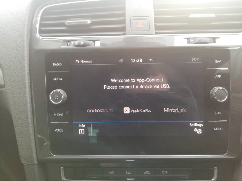 Used Volkswagen Golf 2019 for sale - 77433673: Photo 19