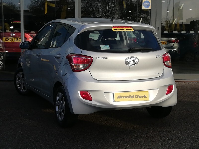 Used Hyundai i10 2014 for sale - 76779876: Photo 3