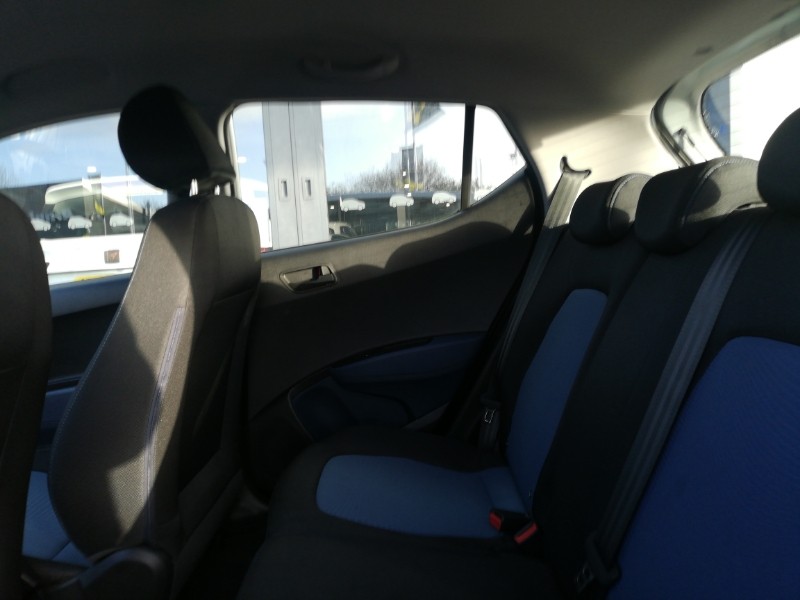 Used Hyundai i10 2014 for sale - 76779876: Photo 6