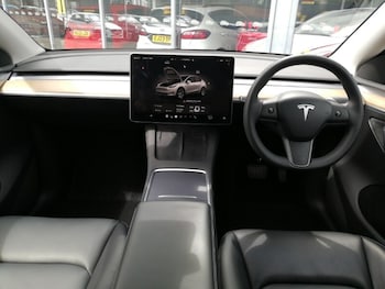 Used Tesla Model Y 2023 for sale - 79332578: Photo