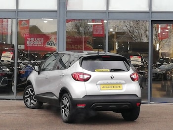 Used Renault Captur 2019 for sale - 78567912: Photo