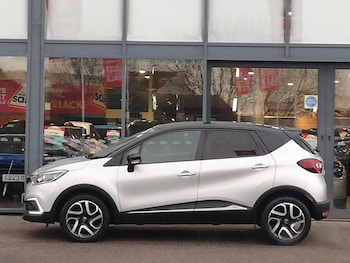Used Renault Captur 2019 for sale - 78567912: Photo