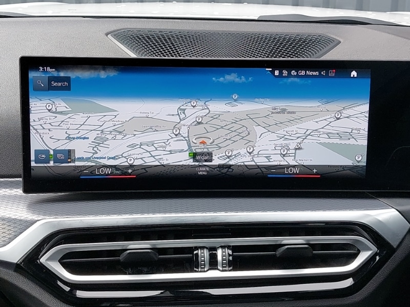 Used BMW 3 Series 2024 for sale - 76839127: Photo 10