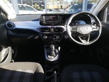 Used Hyundai i10 2024 for sale - 78580378: Photo