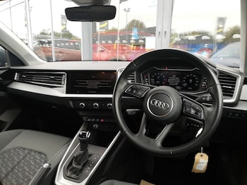 Used Audi A1 2023 for sale - 76226011: Photo