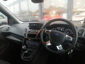 Used Ford Tourneo Connect 2021 for sale - 76233696: Photo 2