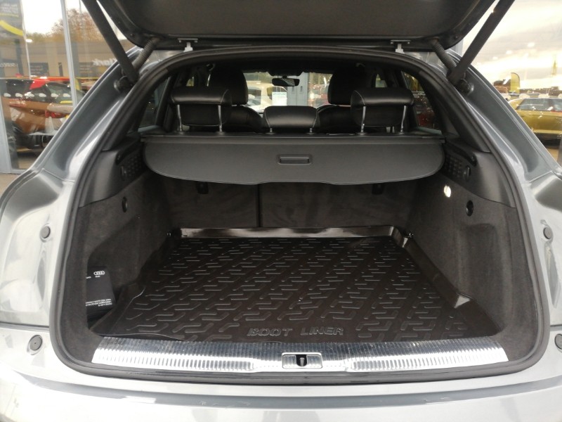 Used Audi Q3 2017 for sale - 76537161: Photo 8