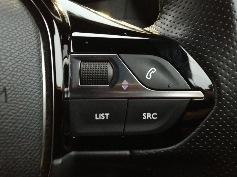 Used Peugeot 2008 2022 for sale - 77304342: Photo 11