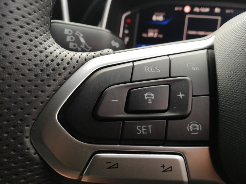 Used Volkswagen T-Roc 2025 for sale - 77209299: Photo 13