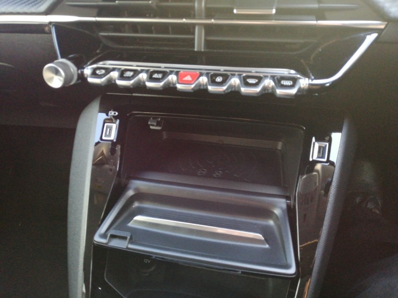 Used Peugeot 208 2020 for sale - 76393199: Photo 17