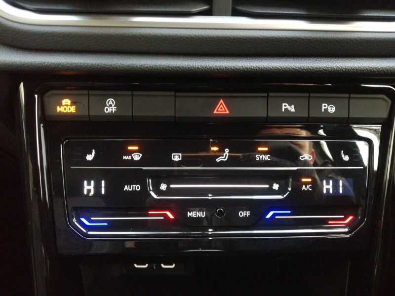 Used Volkswagen T-Roc 2025 for sale - 77252357: Photo 15