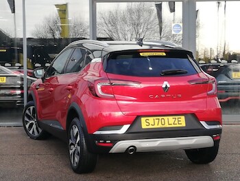 Used Renault Captur 2020 for sale - 77299977: Photo