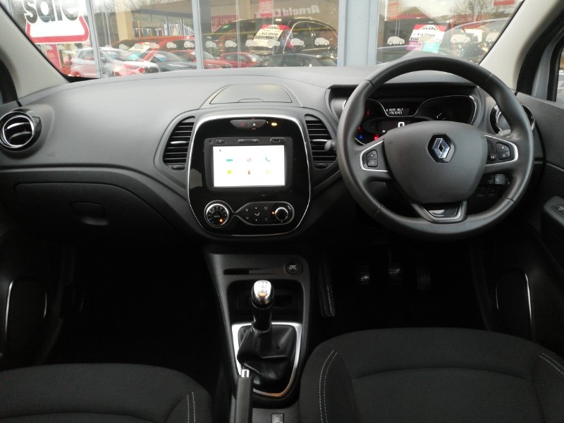 Used Renault Captur 2019 for sale - 77852367: Photo 2