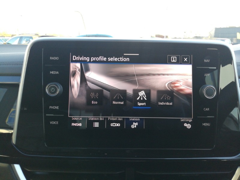 Used Volkswagen T-Roc 2025 for sale - 76925210: Photo 19