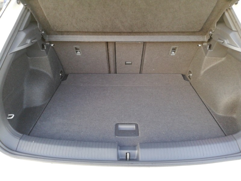 Used Volkswagen T-Roc 2025 for sale - 76925210: Photo 8