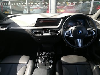 Used BMW 1 Series 2023 for sale - 79153365: Photo