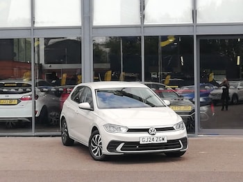 Used Volkswagen Polo 2024 for sale - 79332575: Photo
