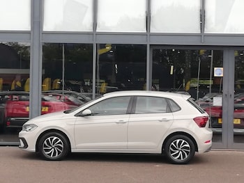 Used Volkswagen Polo 2024 for sale - 79332575: Photo