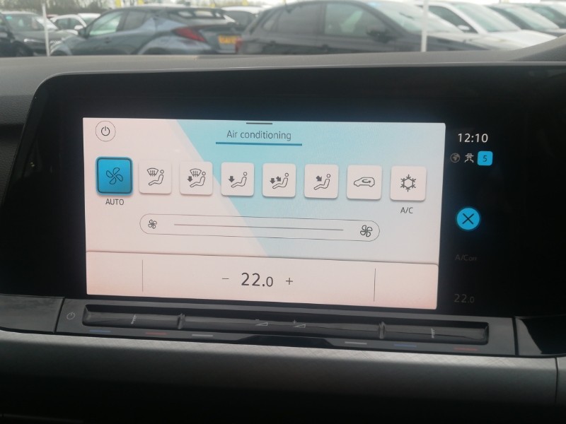 Used Volkswagen Golf 2020 for sale - 77717111: Photo 14