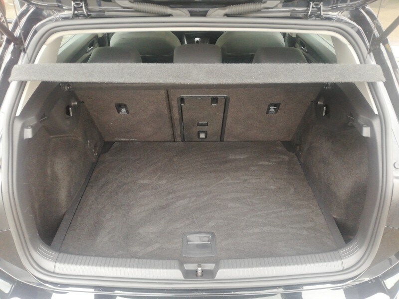 Used Volkswagen Golf 2020 for sale - 77717111: Photo 8