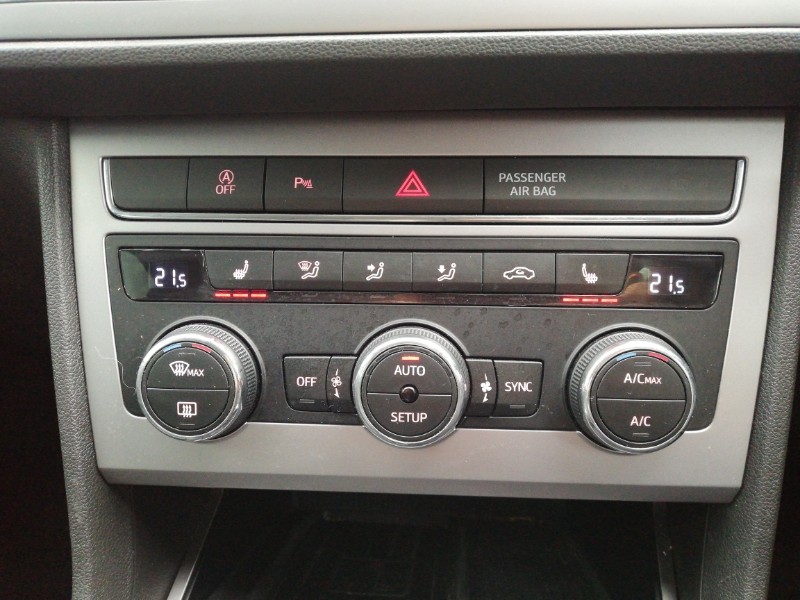 Used SEAT Leon 2019 for sale - 77874540: Photo 12