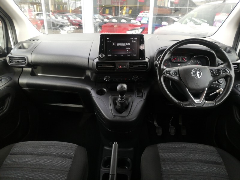 Used Vauxhall Combo Life 2022 for sale - 77947941: Photo 2