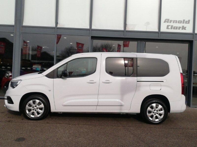 Used Vauxhall Combo Life 2022 for sale - 77947941: Photo 4