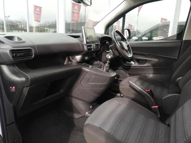 Used Vauxhall Combo Life 2022 for sale - 77947941: Photo 5