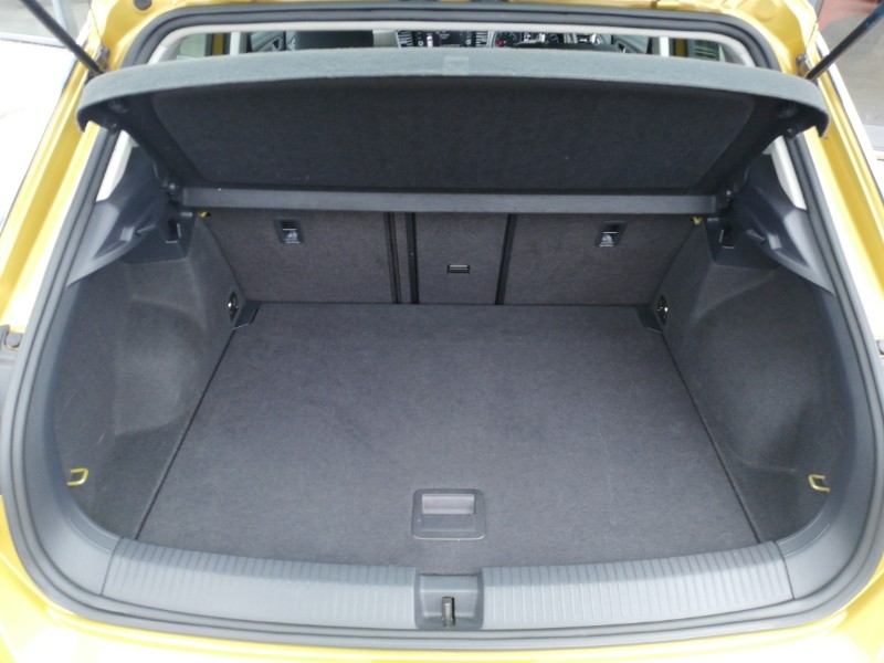 Used Volkswagen T-Roc 2019 for sale - 76696086: Photo 8