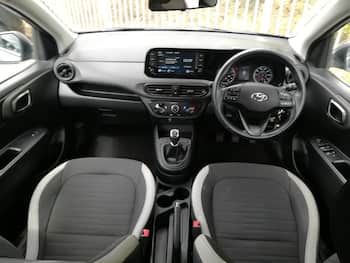 Used Hyundai i10 2020 for sale - 79642445: Photo
