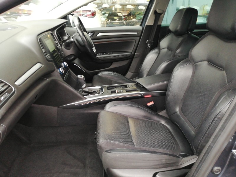 Used Renault Megane 2018 for sale - 77777089: Photo 5