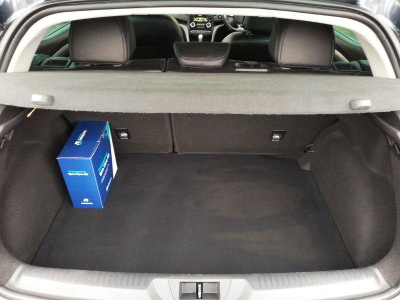 Used Renault Megane 2018 for sale - 77777089: Photo 8