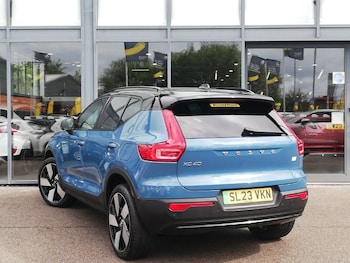 Used Volvo XC40 2023 for sale - 78837752: Photo