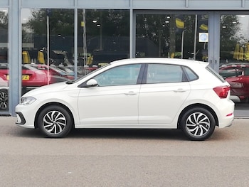 Used Volkswagen Polo 2024 for sale - 79273982: Photo