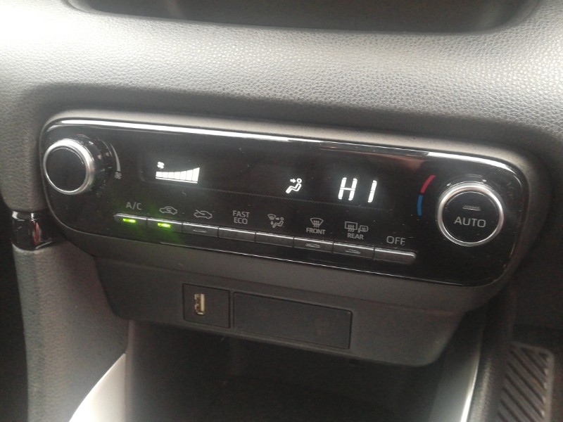 Used Toyota Yaris 2023 for sale - 77717123: Photo 13