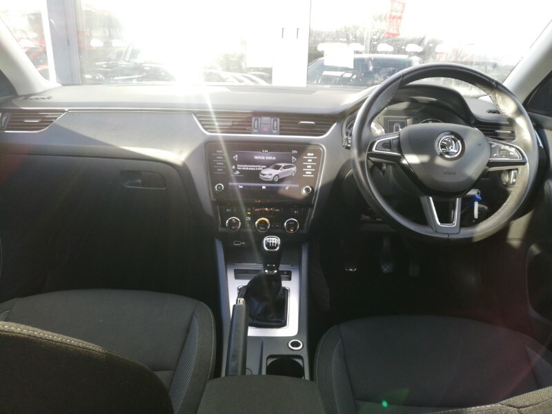 Used Skoda Octavia 2018 for sale - 77126722: Photo 2