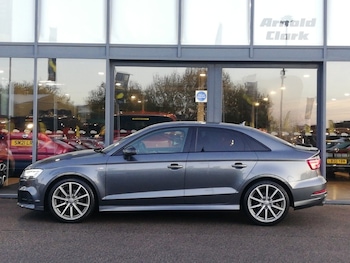 Used Audi A3 2018 for sale - 76602571: Photo