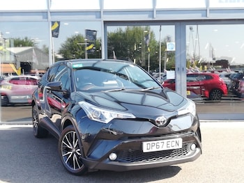 Used Toyota C-HR 2018 for sale - 79517525: Photo