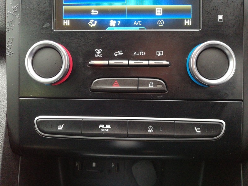 Used Renault Megane 2017 for sale - 77130066: Photo 15