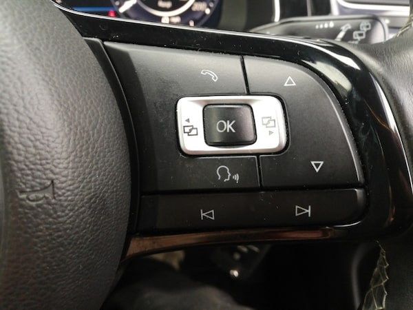 Used Volkswagen Golf 2017 for sale - 76233803: Photo 11