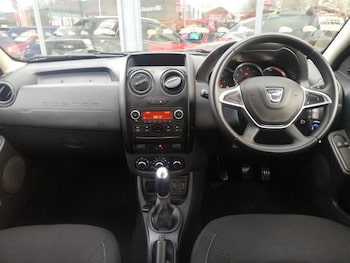 Used Dacia Duster 2018 for sale - 77433651: Photo