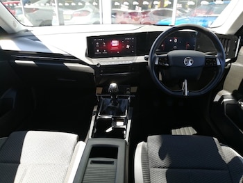 Used Vauxhall Astra 2023 for sale - 78889737: Photo