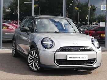 Used MINI Cooper 2025 for sale - 79061020: Photo