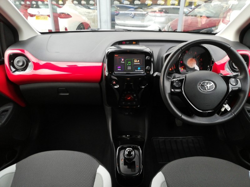 Used Toyota AYGO 2018 for sale - 78046373: Photo 2