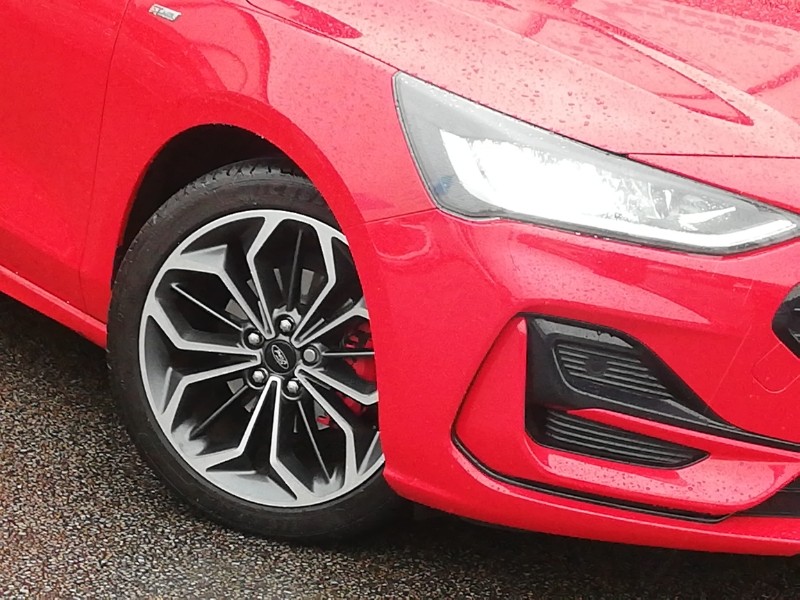 Used Ford Focus 2023 for sale - 76339157: Photo 9