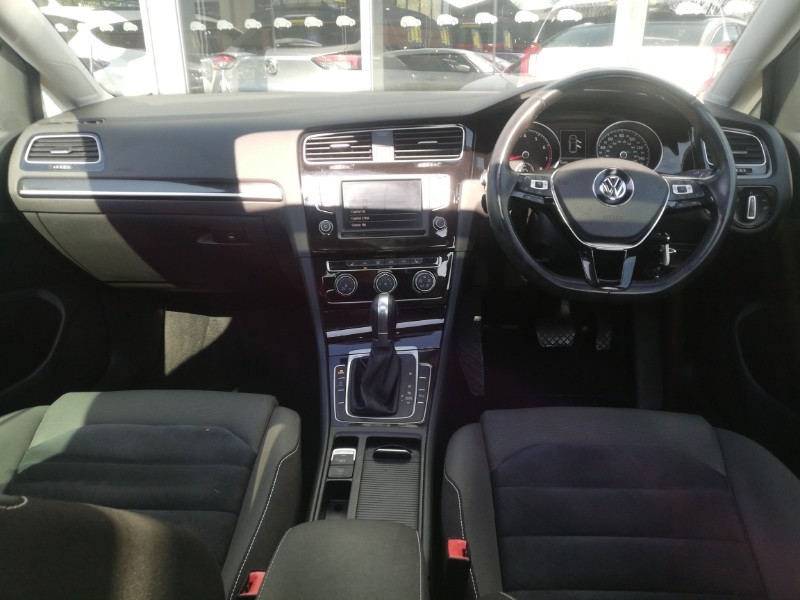 Used Volkswagen Golf 2016 for sale - 78113934: Photo 2